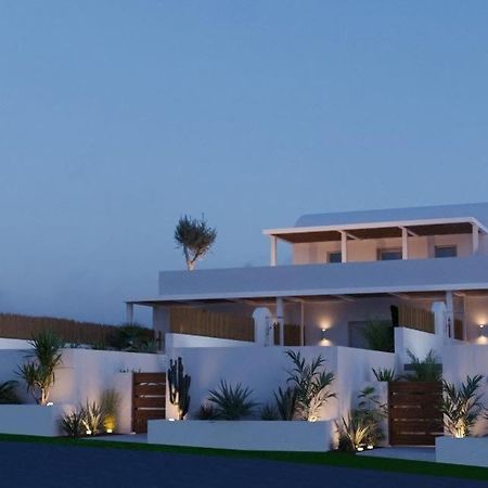 Lejardin Suites Santorini Pýrgos エクステリア 写真